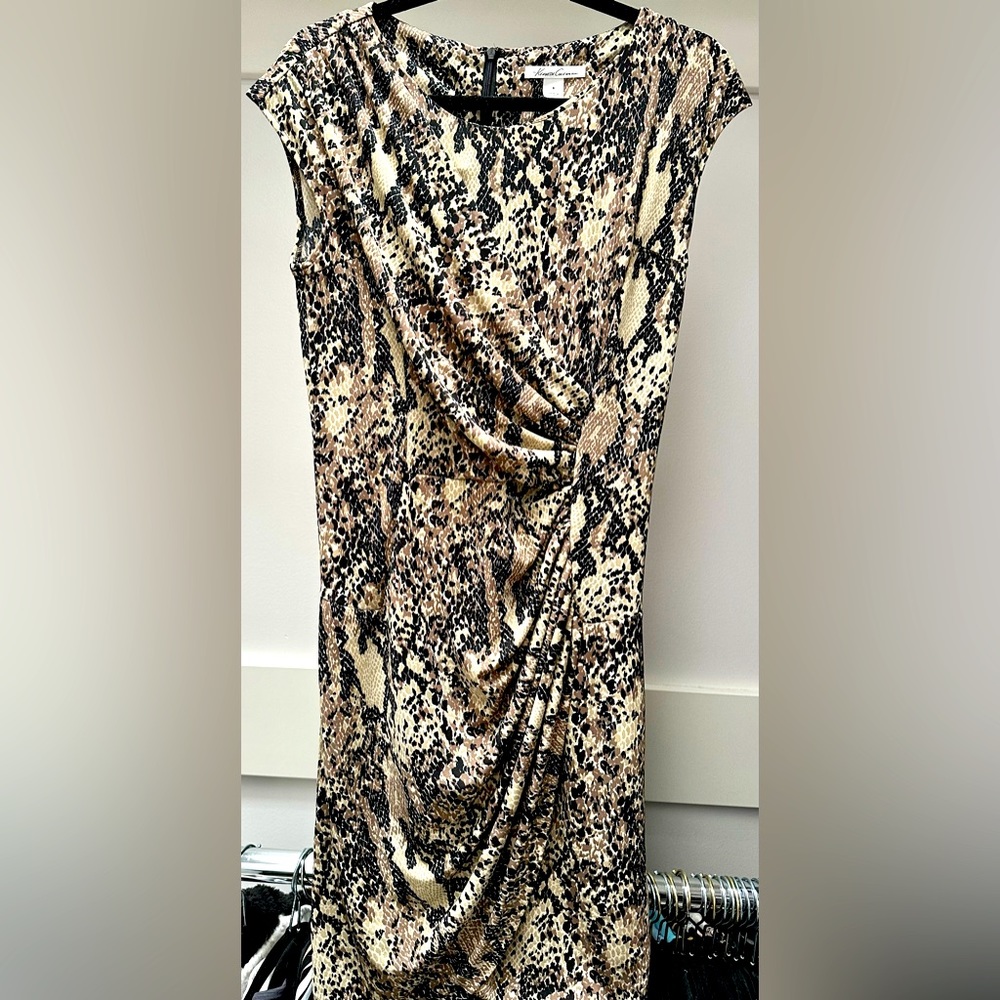 Kenneth Cole New York Sleeveless Faux Wrap Animal Print Dress.  Size 8.  EUC